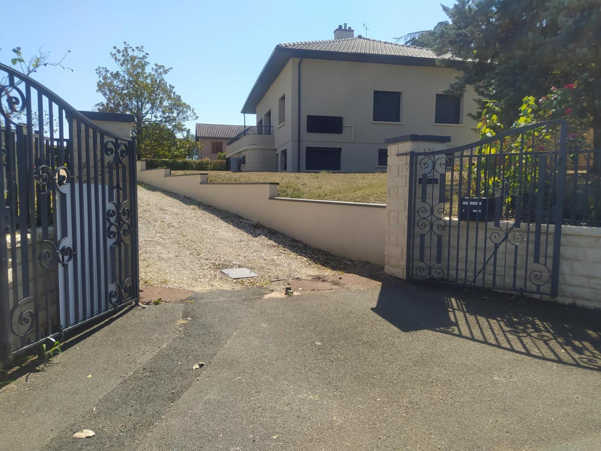 Suite Mansardee Independante, 25Min Lyon-Villefranche Chazay-d'Azergues Exterior foto